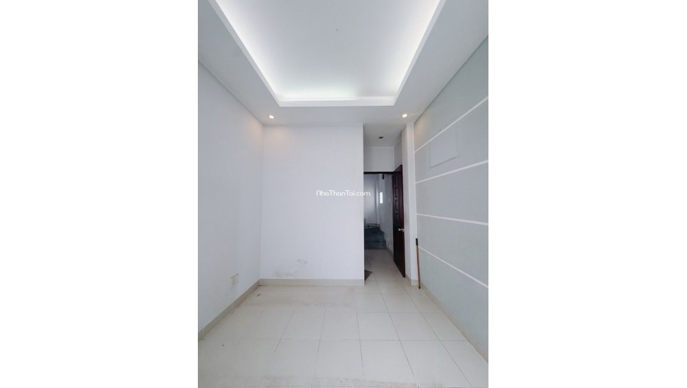 Nhà Tôn Đản , Quận 4, 1 lững , 2 lầu, 21 m2.